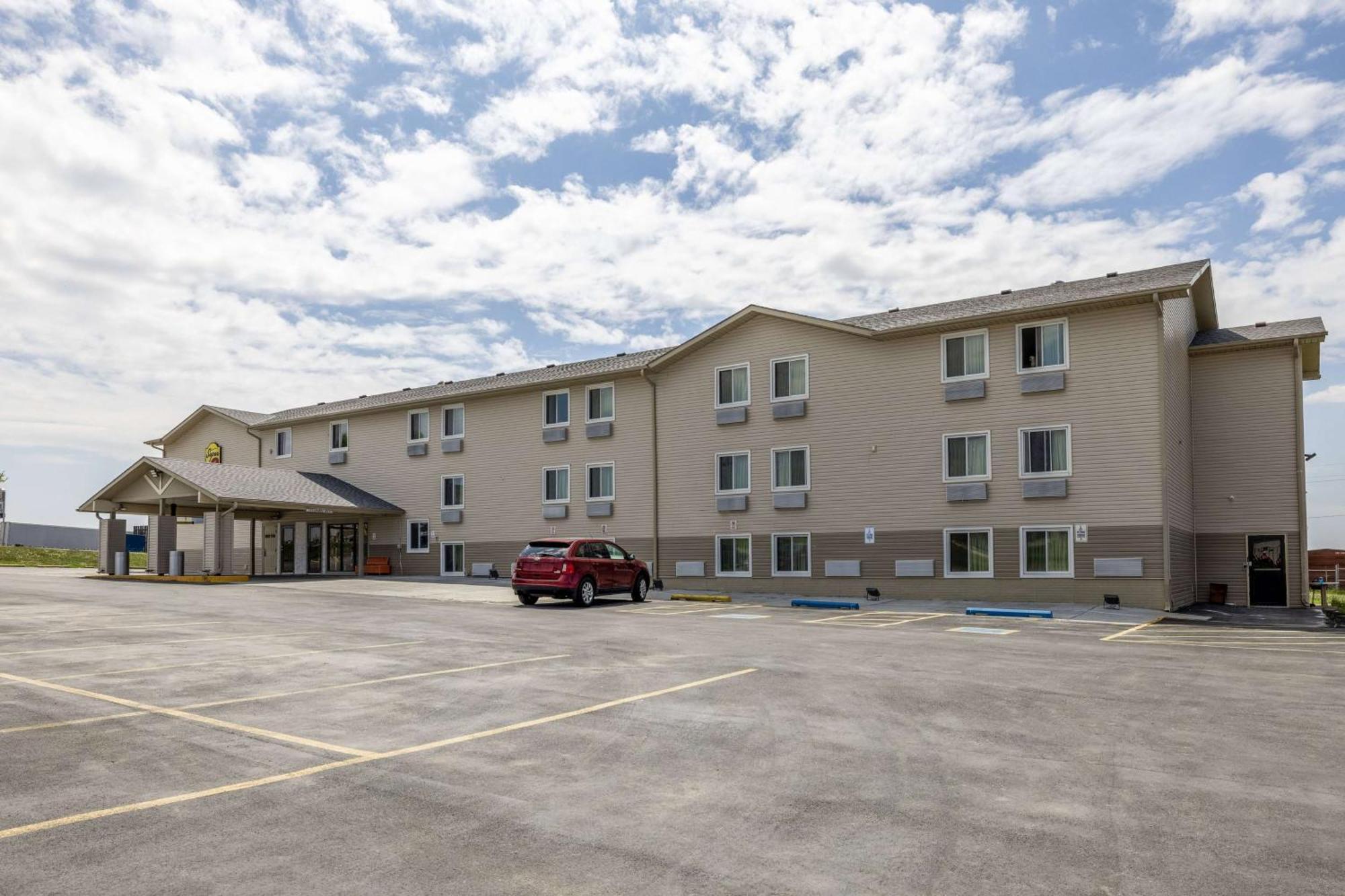 The Inn&Suites Sw Omaha Exteriör bild