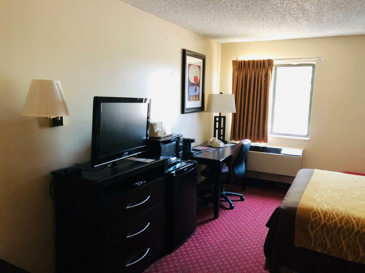 The Inn&Suites Sw Omaha Exteriör bild