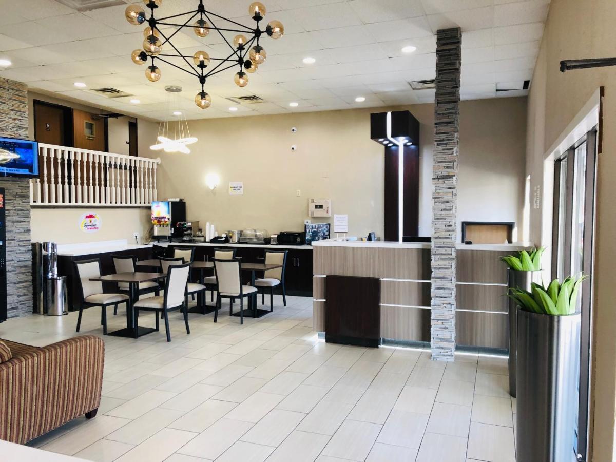 The Inn&Suites Sw Omaha Exteriör bild